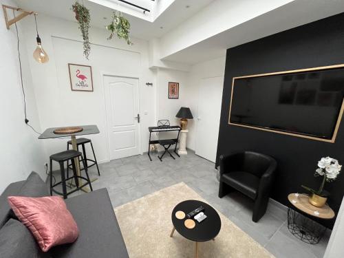 Une love room romantique avec jacuzzi pour couple à LambersartNord