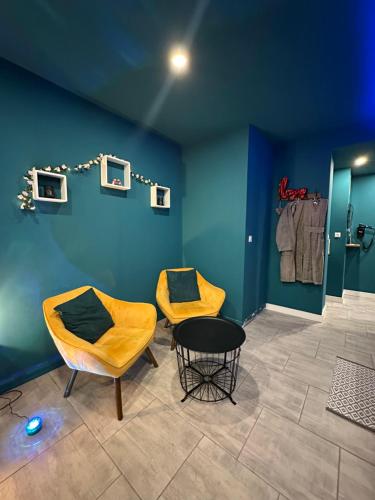 Une love room romantique avec jacuzzi pour couple à WasquehalNord