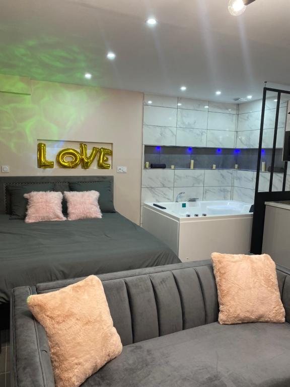 Lov’SPA — love room à Fleury-Mérogis