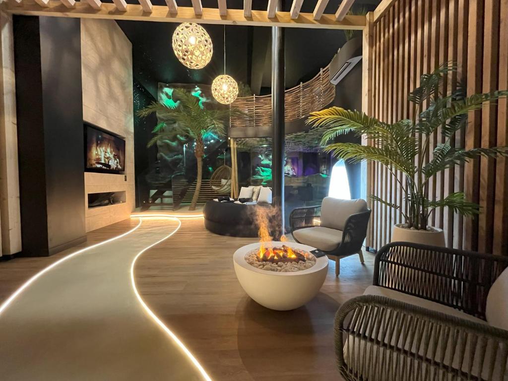 OMIRA – Nuits d&rsquo;exception & Spa — love room à Bordeaux