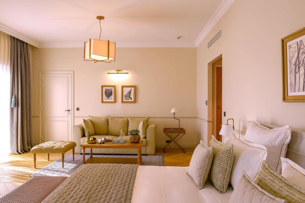 Travel Proud Hôtel Chais Monnet & Spa — love room à Cognac