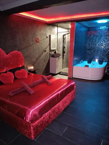 L&rsquo;instant romance Le Romantique — love room à Castelnaudary