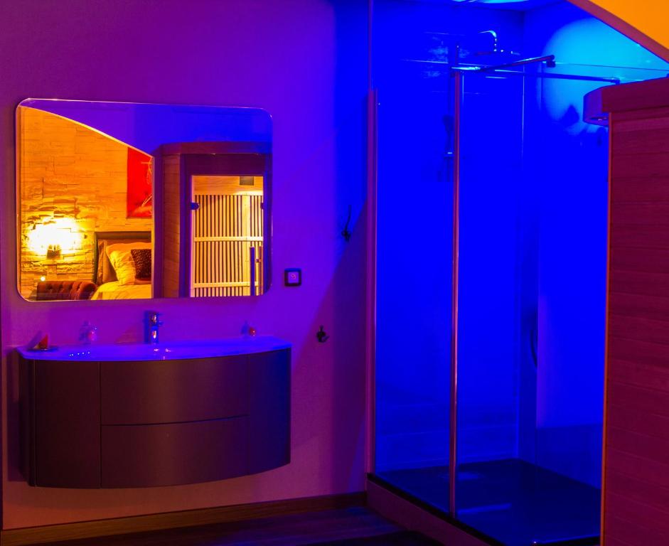 Suite Romantique & Spa — love room à Dijon