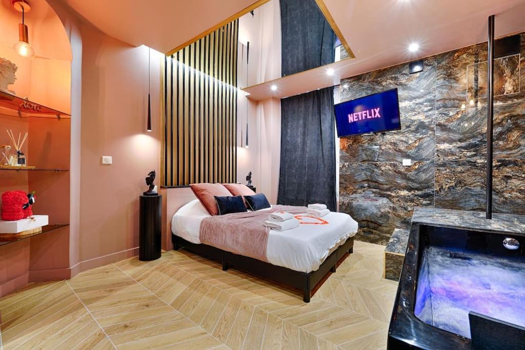 Welcome to Secret Love — love room à Yerres