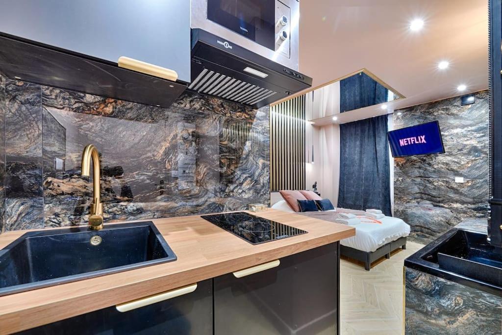 Welcome to Secret Love — love room à Yerres
