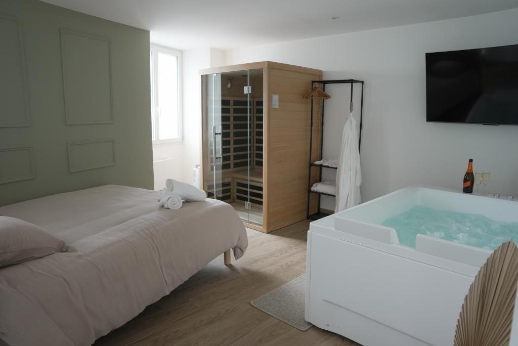Suite Détente – Spa & Sauna — love room à Étampes