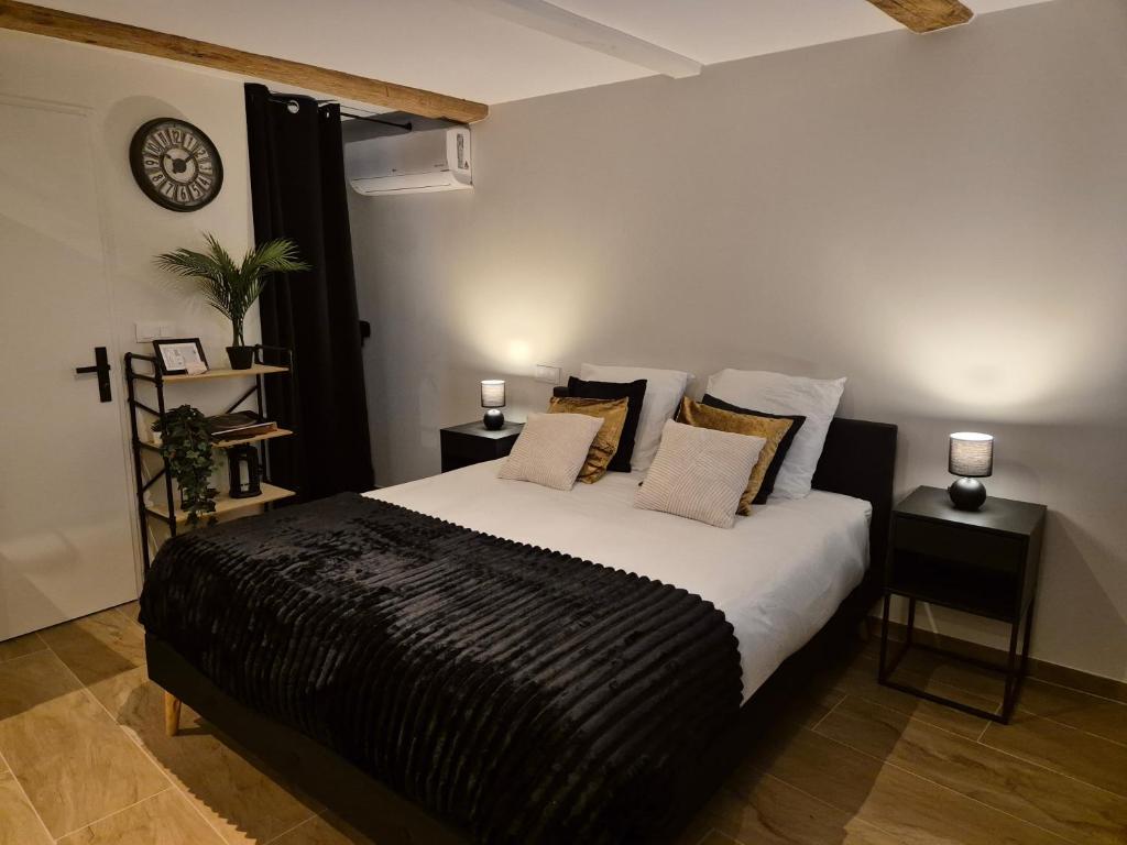 Gîte érotique avec spa privatif — love room à Donzère