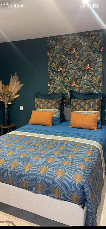 Trinidad Suite Jacuzzi — love room à Aubagne