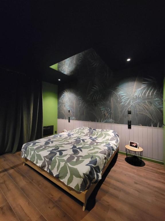 Évasion Sauvage Love Room — love room à Montélimar