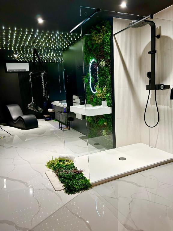 BDSM TANTRA Love Room Salon-de-Provence