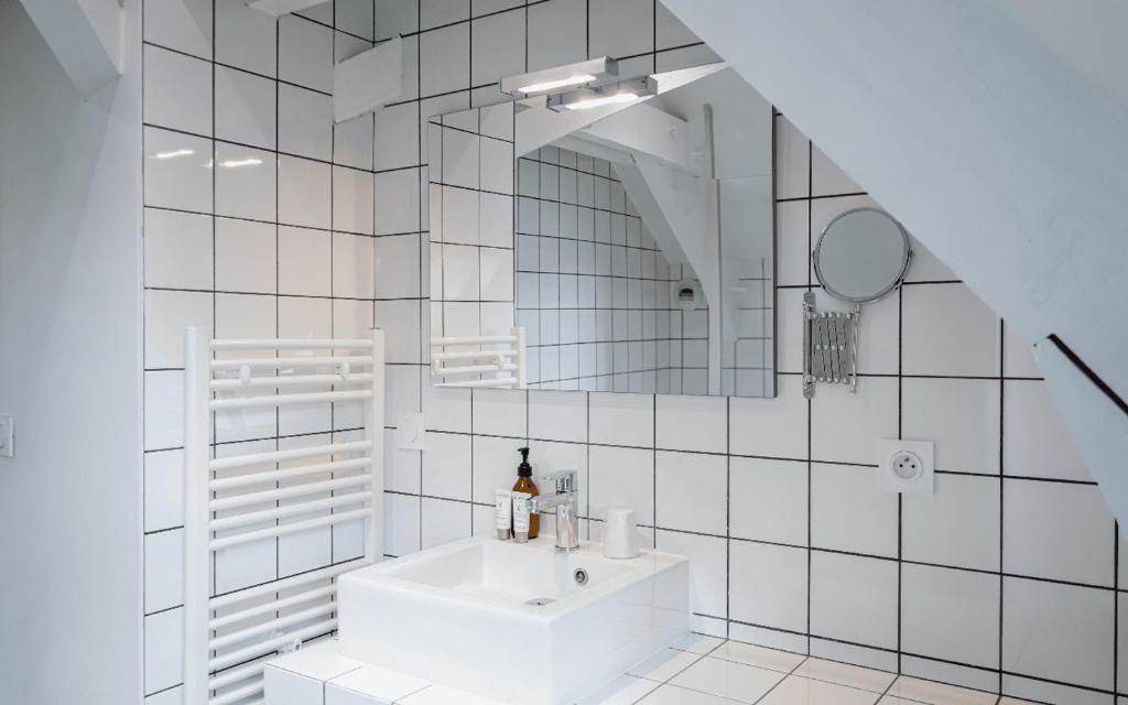 Hôtel Le Collonges — love room à Brive-la-Gaillarde