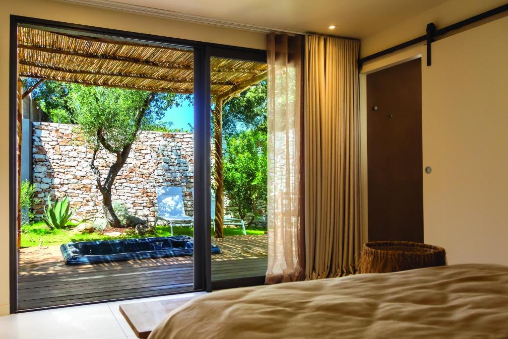 Hôtel Les Suites Du Maquis — love room à Bonifacio