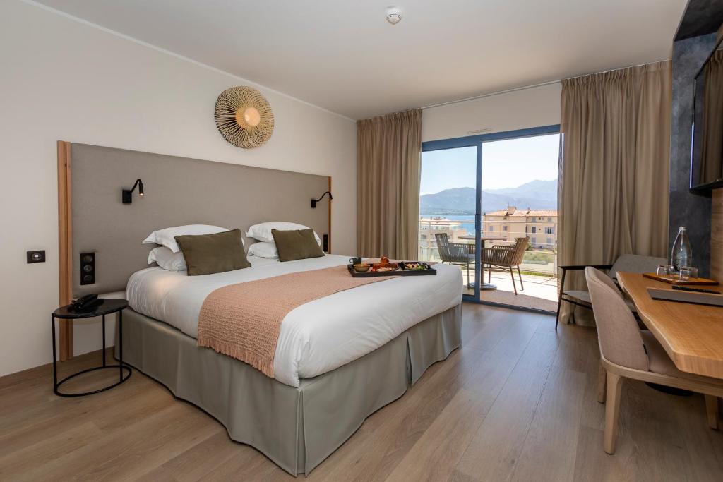 Certificat de durabilité Hotel L&rsquo;Acquale — love room à Calvi