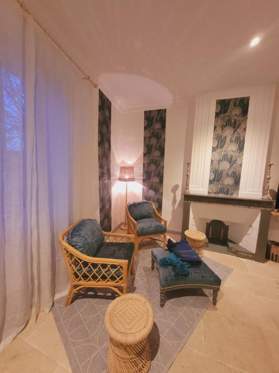 La Promenade Suite & Spa — love room à Congéniès