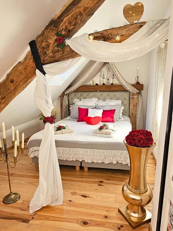 Les 3 Clefs de Ga Ya – Bien-être & Spa privatif — love room à Saint-Jean-Ligoure