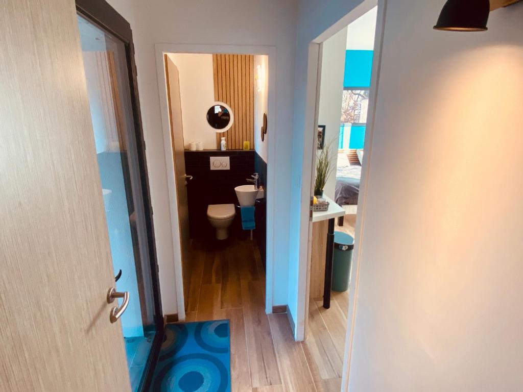 Cocon champêtre avec jacuzzi — love room à Aussonne