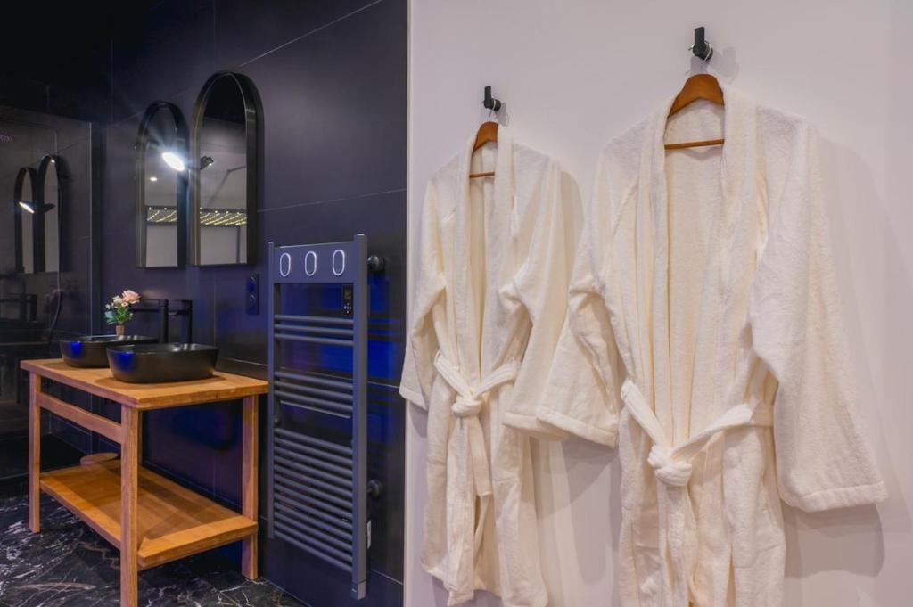 Travel Proud La Parenthèse Sensuelle – love room — love room à Brest