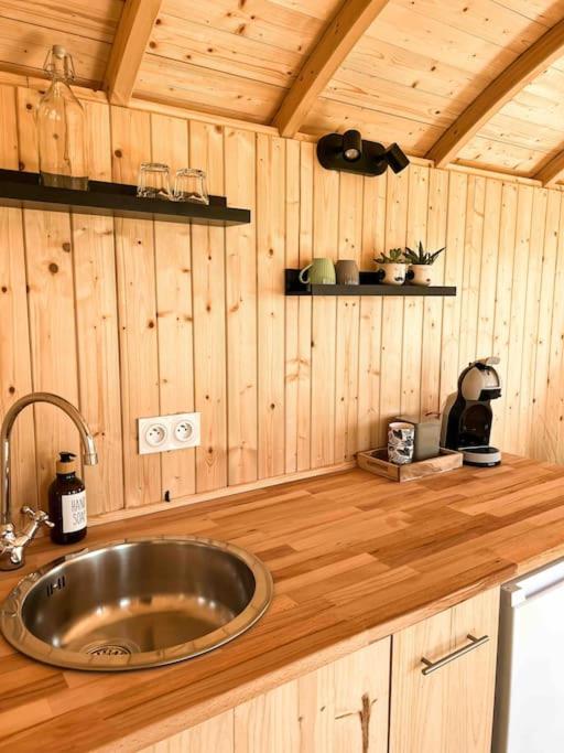 Roulotte „douceur“ — love room à Condom