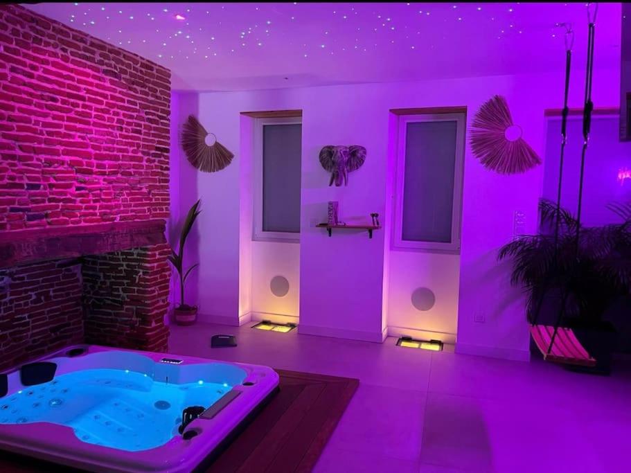 Love Room Toulouse — love room à Léguevin