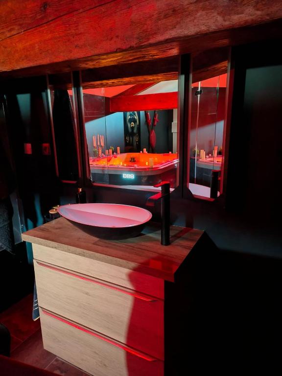 La parenthèse Love room — love room à Moussan