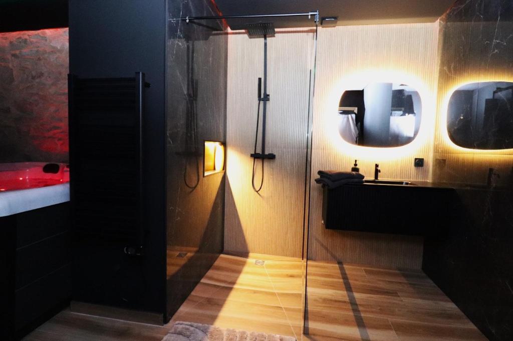 Le secret — love room à Nîmes