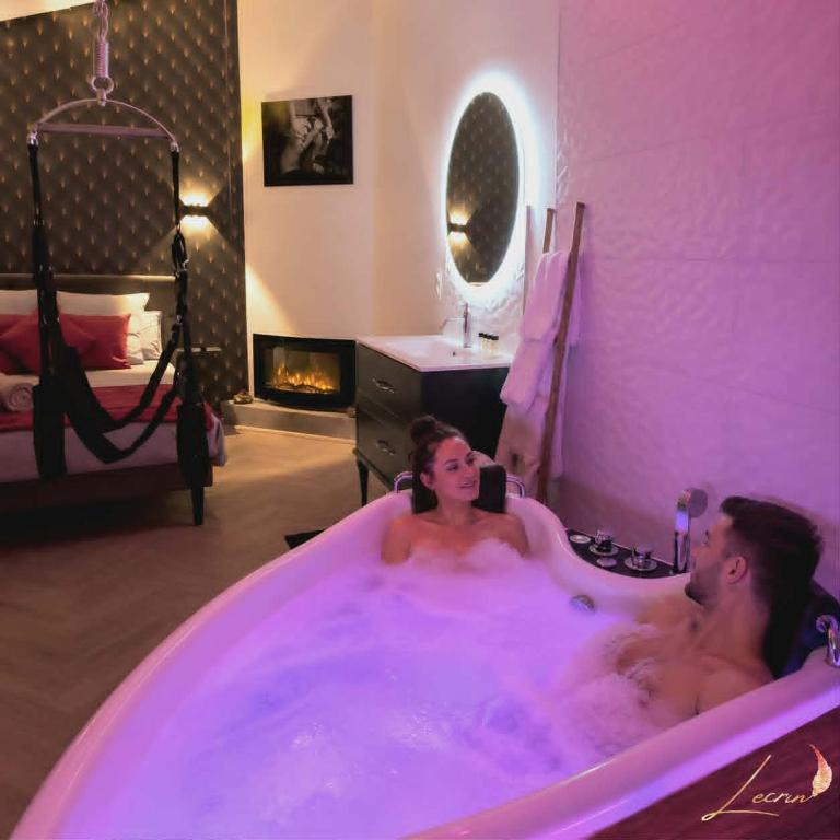 L&rsquo;Écrin Love Room Spa privatif Orbec — love room à Orbec-en-Auge