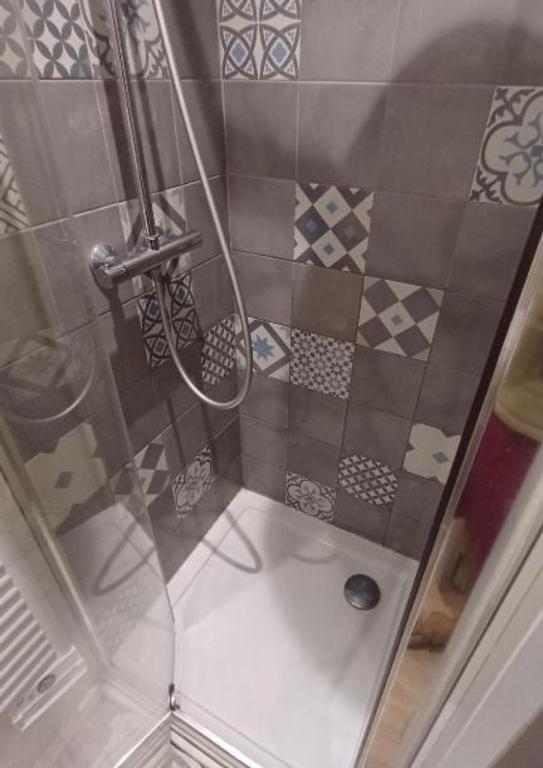 Priv8Spa New Love Room Jacuzzi Privée — love room à Toulouse
