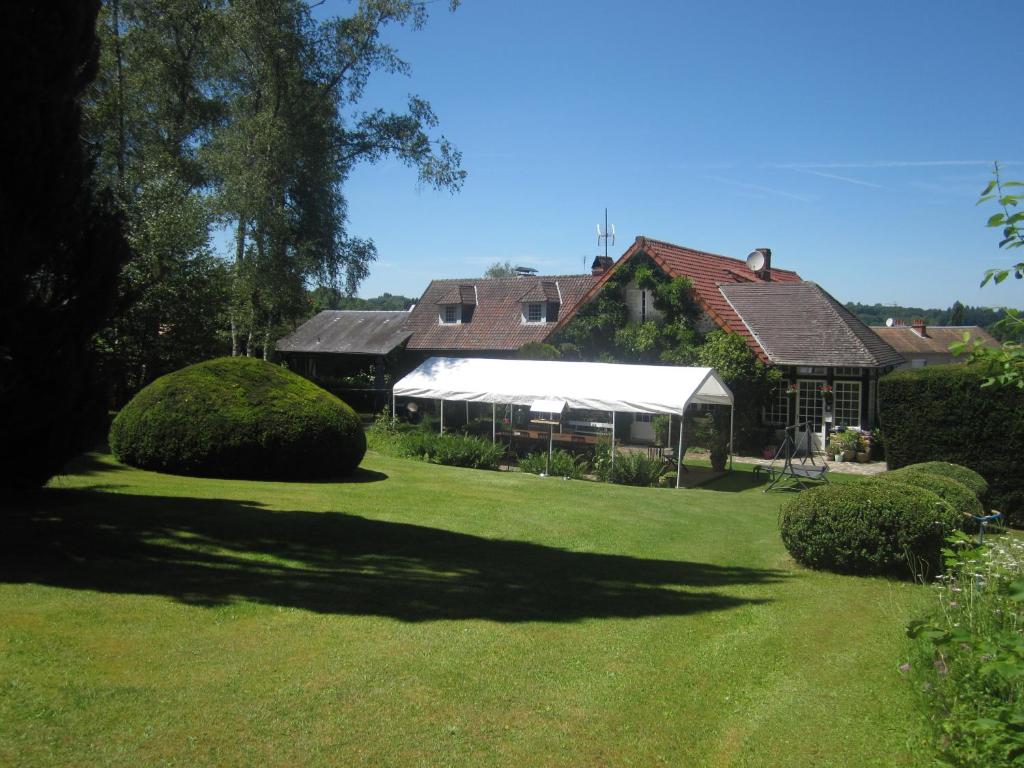 Plage La Croix du Reh — love room à Châteauneuf-la-Forêt
