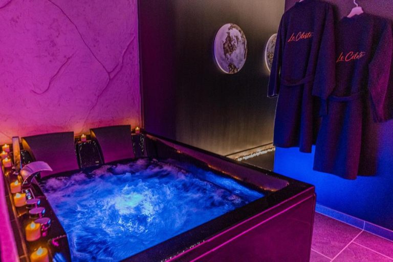 Le Céleste – Suite romantique immersive avec sauna et spa privatif