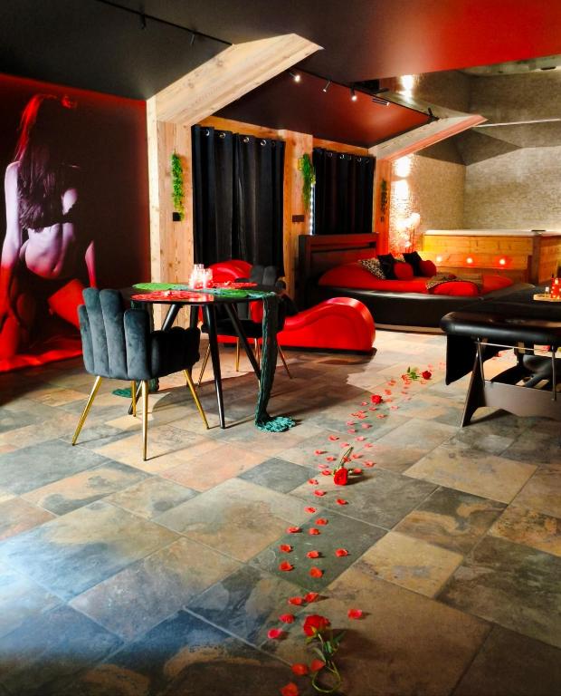 Love room Love Room Tentation à Ornans