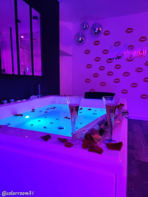 Colorroom31 – Nuit insolite – Spa – Tantra – Love room